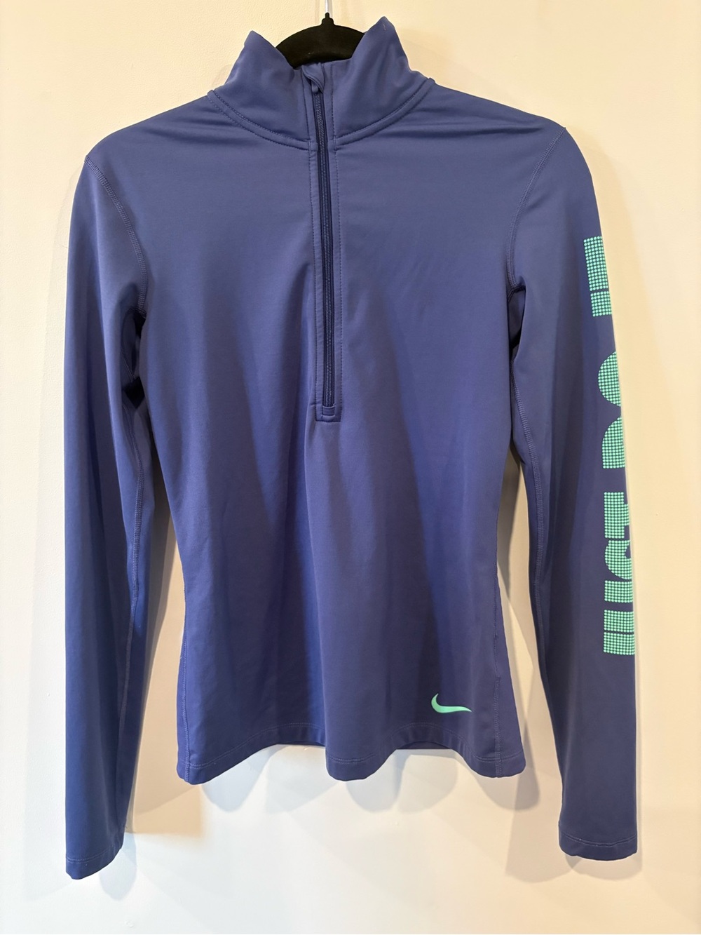 Nike Purple Long-Sleeve Half-Zip Quarter Zip with Mint Accents